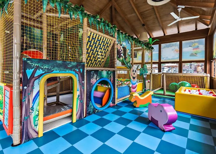 Hotell Elba Lanzarote Royal Village 4*