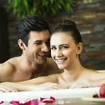 Elba Lanzarote Royal Village 4*