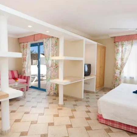 Elba Lanzarote Royal Village 4* פלאיה בלנקה
