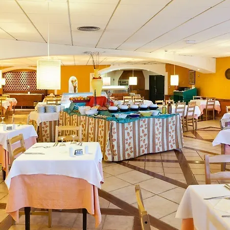 Elba Lanzarote Royal Village 4*